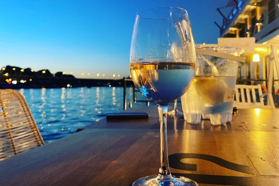 privatisation- reef club Bar & Restaurant à Boulogne-Billancourt 92100